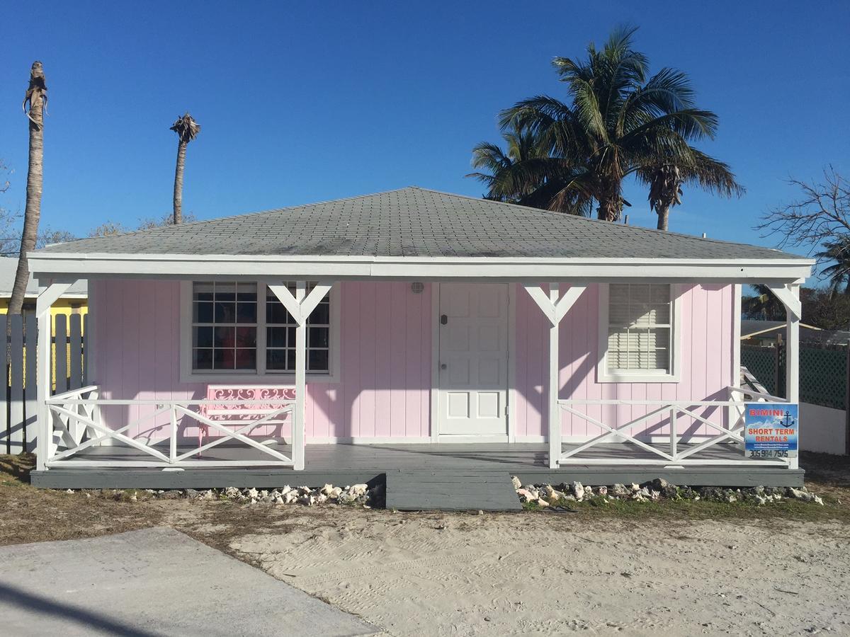 Bimini Seaside Villas - Pink Cottage With Beach View Alice Town  Exteriör bild